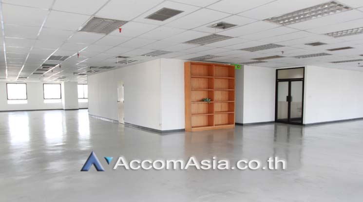  1  Office Space For Rent in Phaholyothin ,Bangkok MRT Phahon Yothin at Elephant Building AA18761